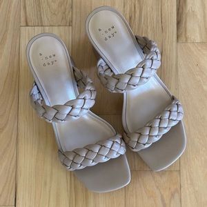 NWOT A New Day Tiana Platform Mule Heels in Brown | Size 8